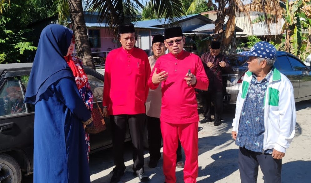 UMNO Lahad Datu Turun Padang Lawat Mangsa Kebakaran, Selami Kesulitan Rakyat