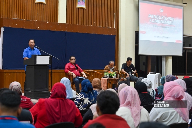 ‘Hebat Lagi Pemimpin UMNO/BN, Dibanding Ahli Parlimen PN’