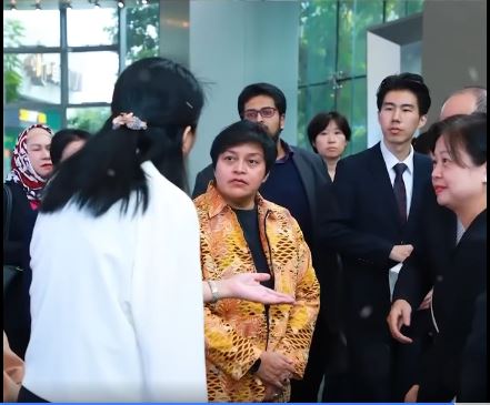 Kunjungan Ke China Pertingkat Hubungan, Manfaatkan Teknologi Baharu Dalam Undang-undang – Azalina