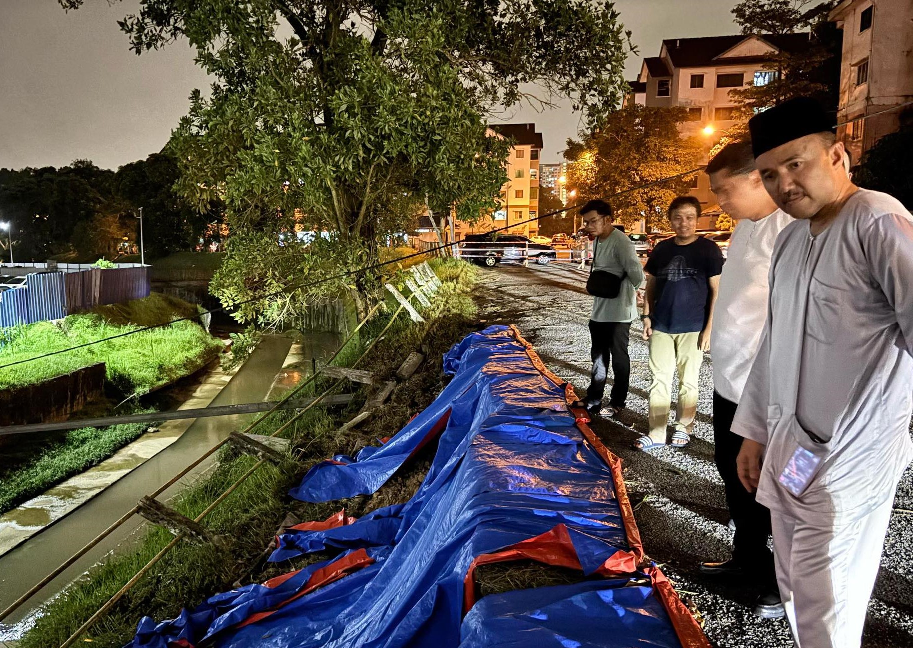 Kerajaan Johor Komited Bantu Rakyat Terjejas Banjir – Mohd Jafni