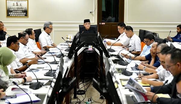 Pahang Sedia Laksana Pelan Pembangunan Di Tujuh Stesen ECRL – Wan Rosdy