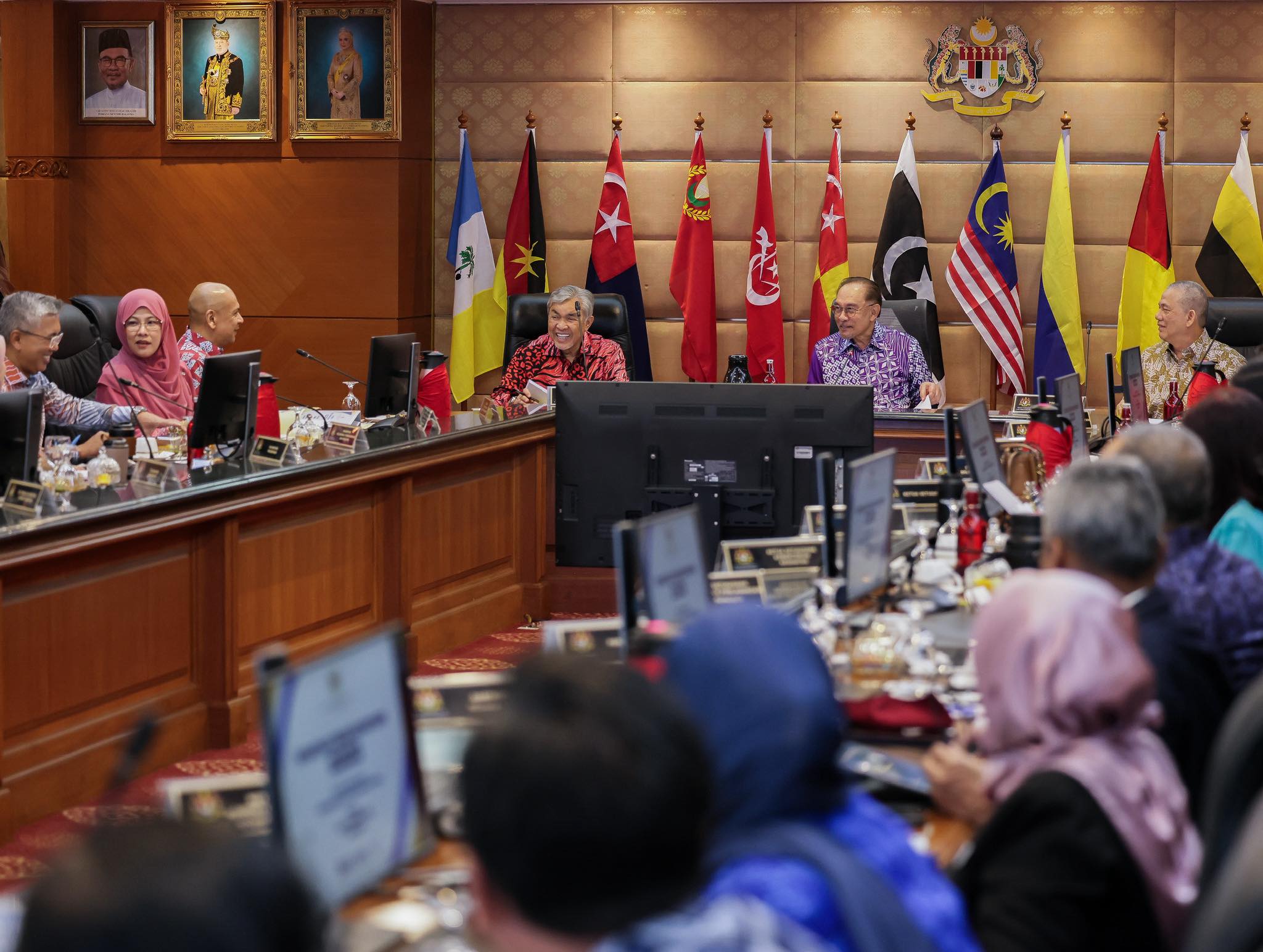 Komitmen Kerajaan Berterusan Tangani Kos Sara Hidup – Ahmad Zahid