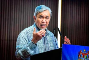 UMNO Terima Surat Peletakan Jawatan Tengku Zafrul – Ahmad Zahid