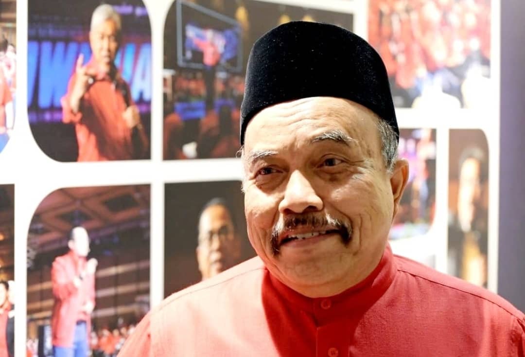 Jangan Ikut Rentak Parti Lain, Fokus Terus Perkukuh UMNO – Othman Desa