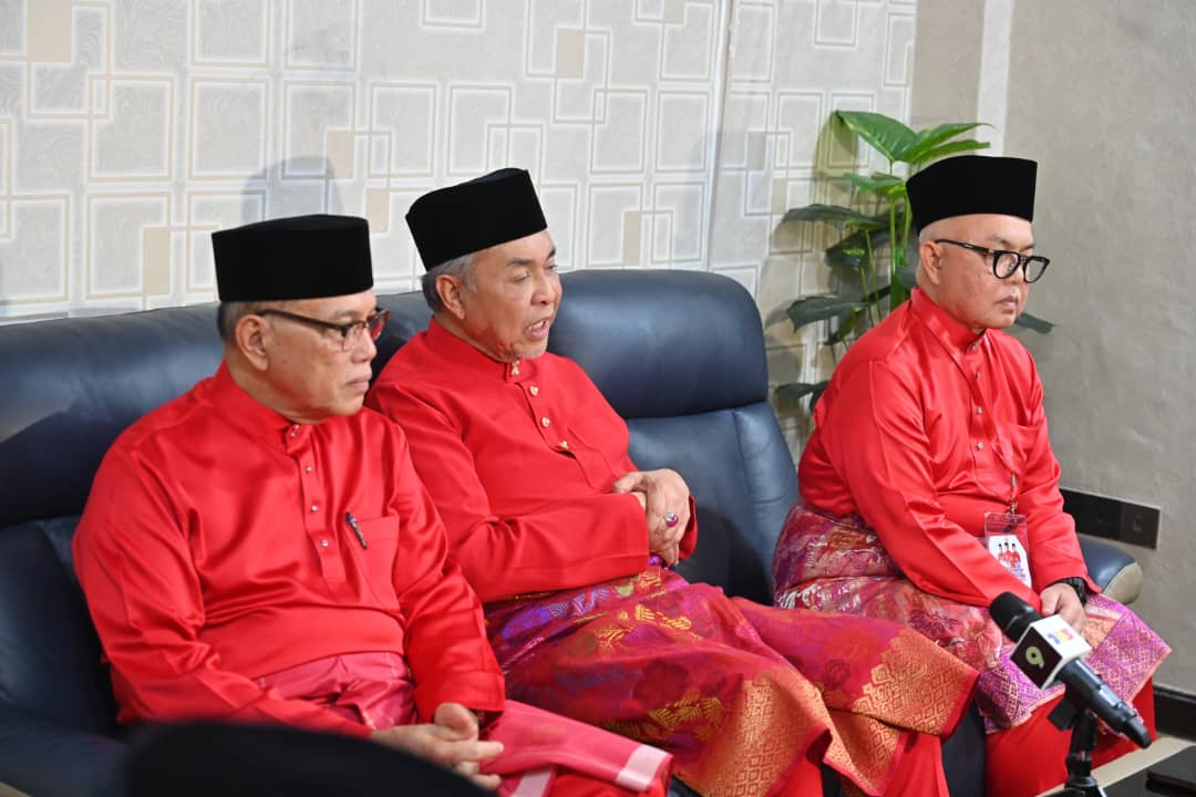 UMNO Belum Terima Sebarang Surat Untuk Kembali Sertai Parti – Ahmad Zahid
