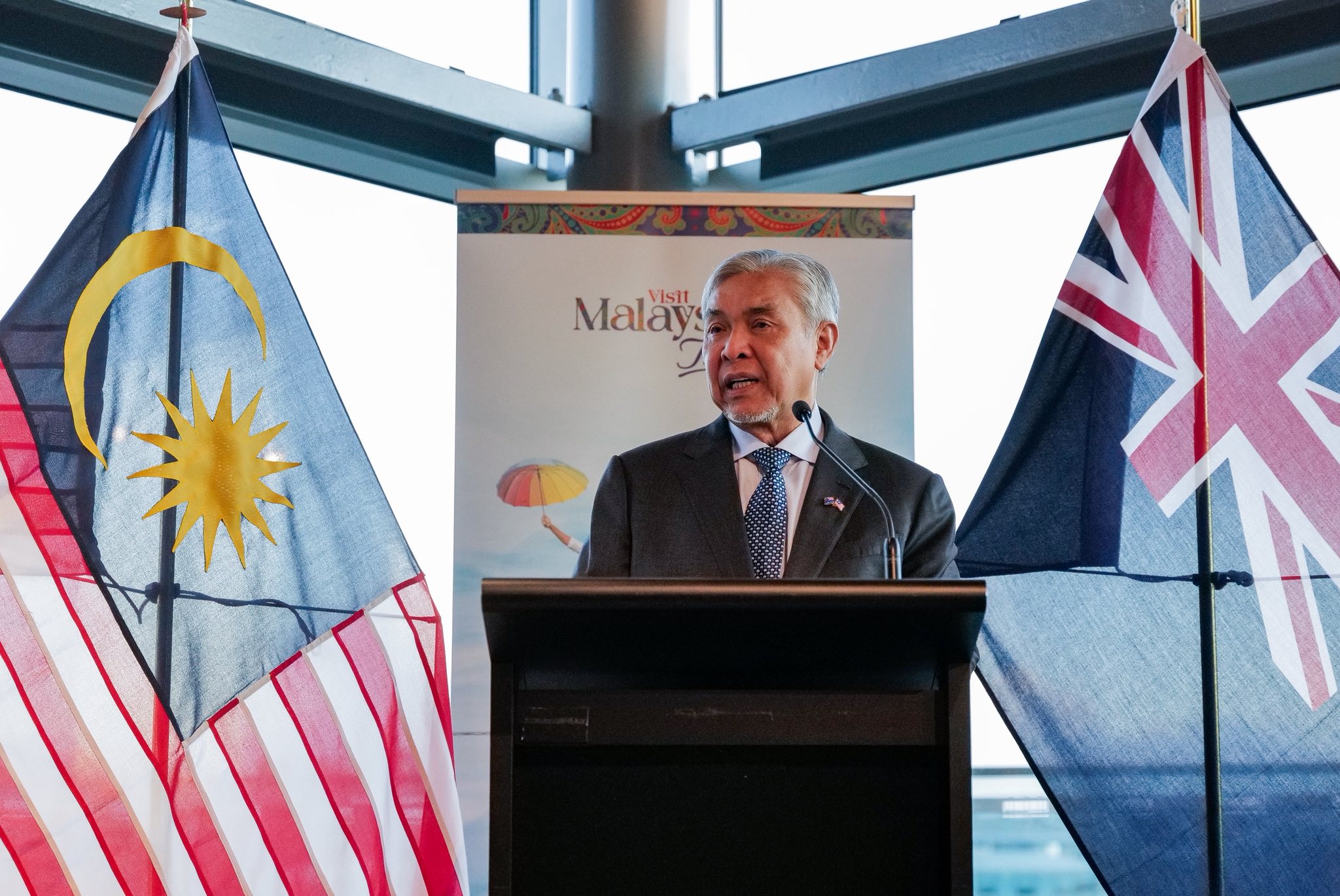 Ahmad Zahid Lawat Rotorua, Tumpu Perkongsian Ilmu Komuniti Maori Dan Industri Ternakan