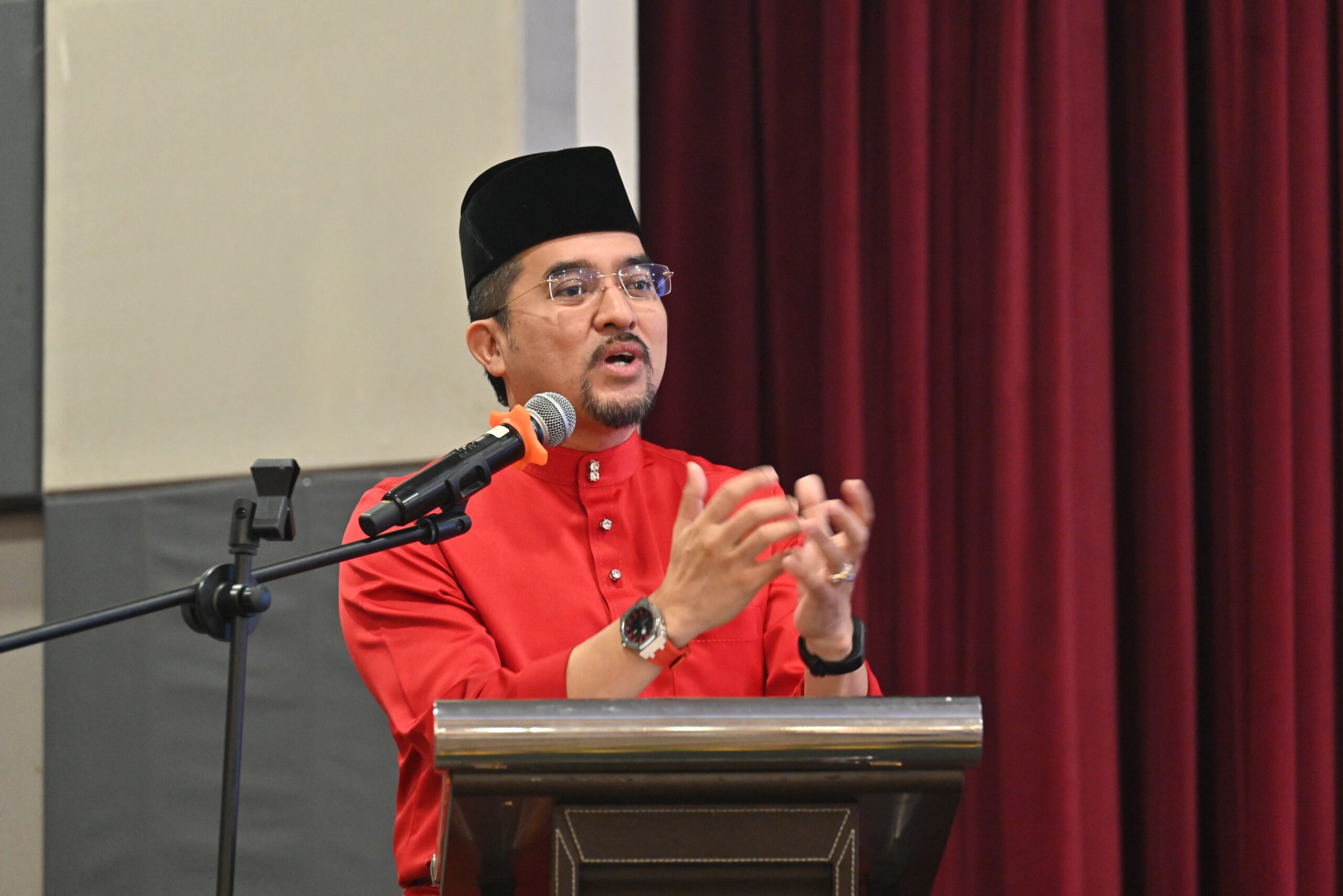 ‘UMNO Tidak Pernah Tutup Pintu Kepada Sesiapa Mahu Kembali Menyumbang’ – SUA