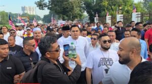 Dr Akmal Mengaku Tidak Bersalah Timbulkan Kegusaran Awam