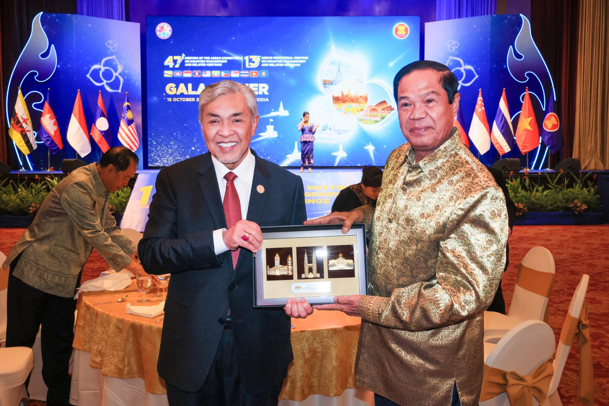 Ahmad Zahid Akhiri Lawatan ke Kemboja, Kukuh Kerjasama Bencana Serantau ASEAN