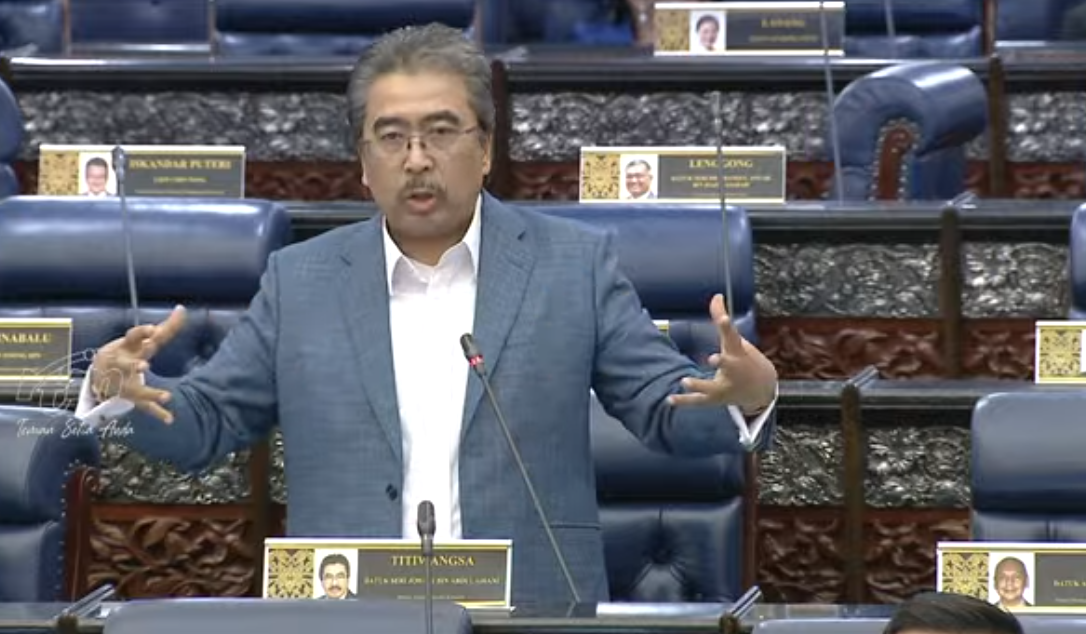 Pelaburan Hijau Lonjakkan Daya Saing Malaysia Di Peringkat Global – Johari Ghani