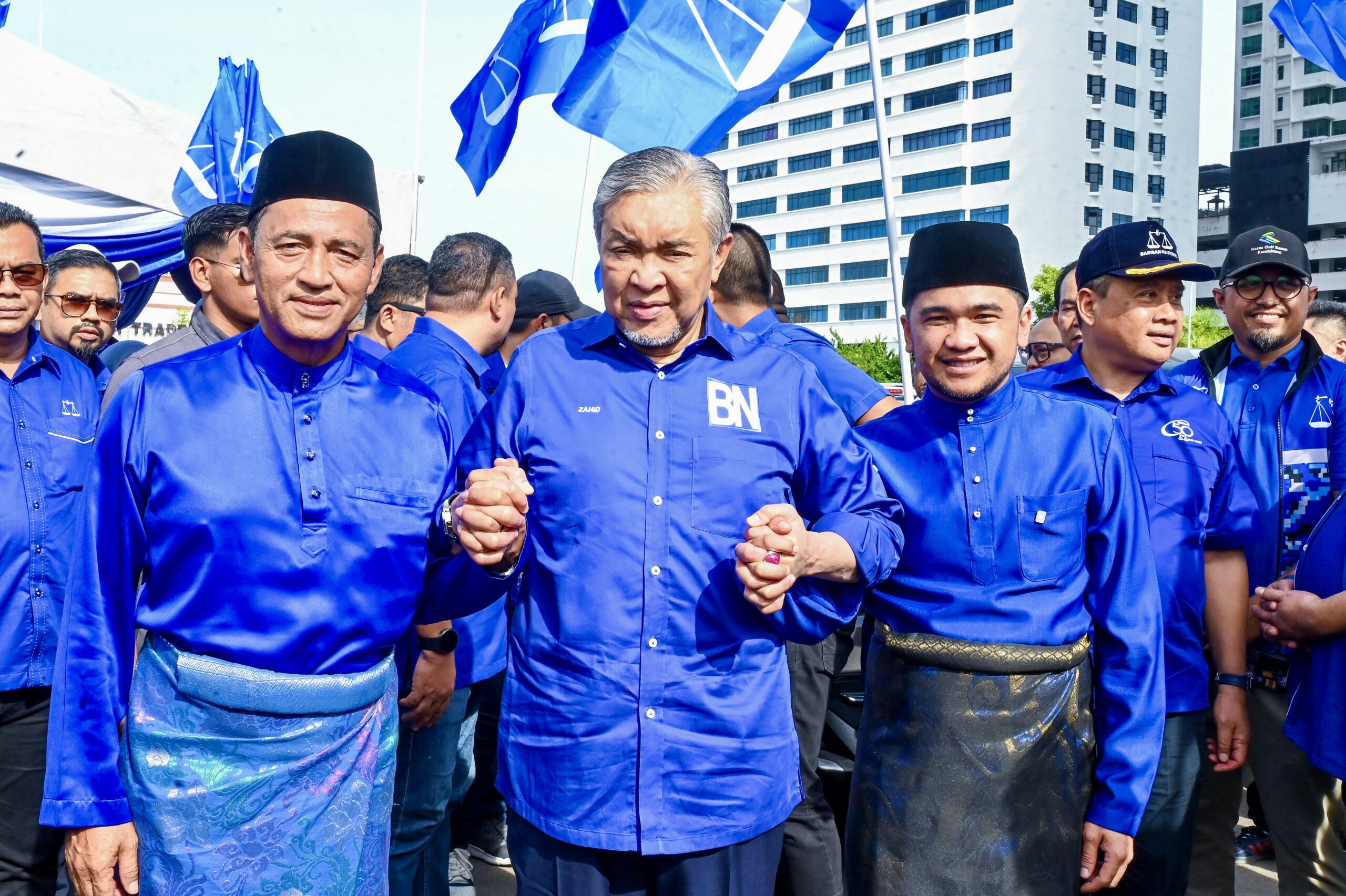 Istiqamah Kerja Kuat, Santuni Pengundi Pastikan Kemenangan BN