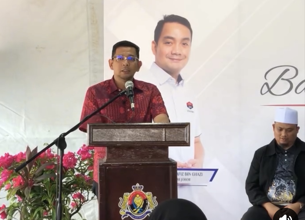 ‘BTS’ Antara Program Bantuan Kasih Johor Di Parit Yaani – Najib