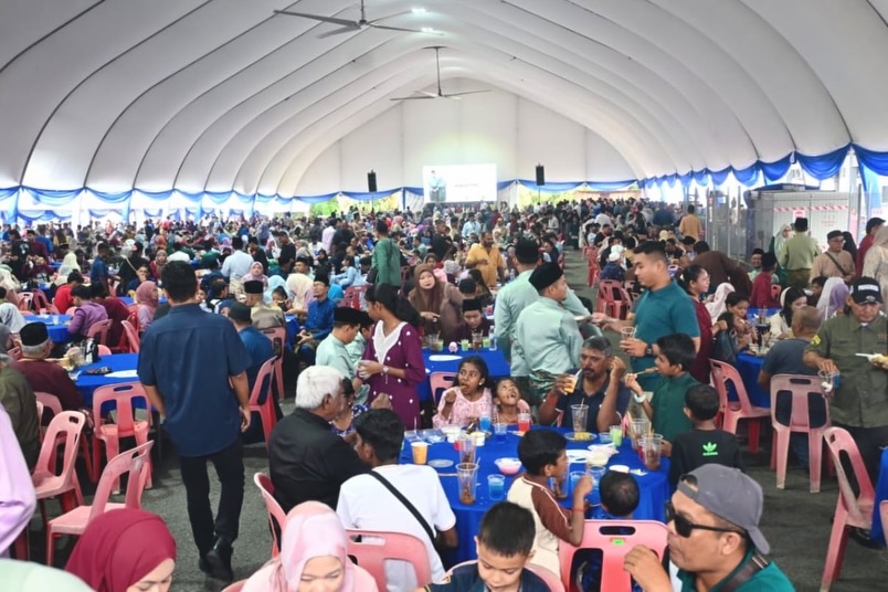 Rumah Terbuka Aidilfitri Pahang Himpun 20,000 Rakyat, Eratkan Silaturahim – Wan Rosdy