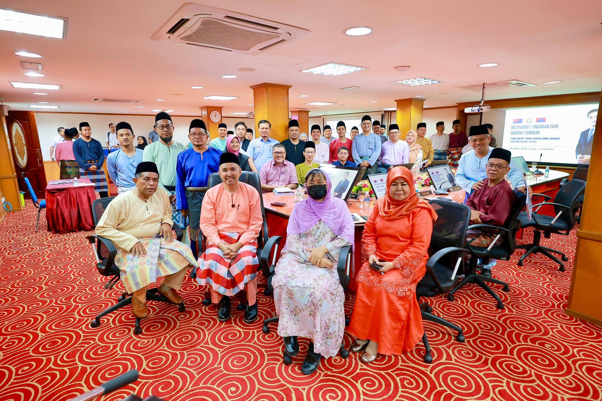 Kerajaan Johor Tumpu Kepada Rakyat, Isu Diperhalusi Secara Menyeluruh