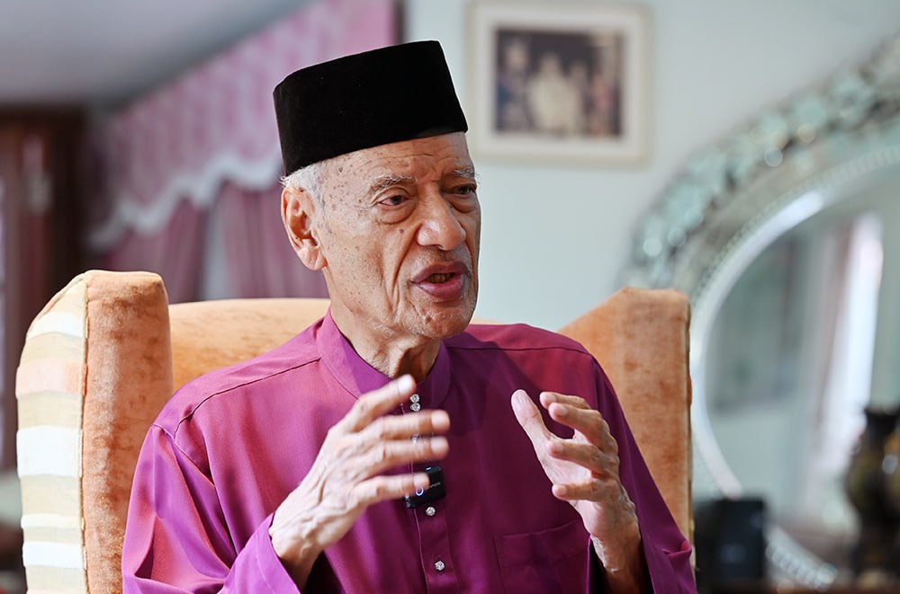 UMNO Perlu Diperkukuh, Perkasa Kesatuan Dan Disiplin Parti – Bekas MB Selangor