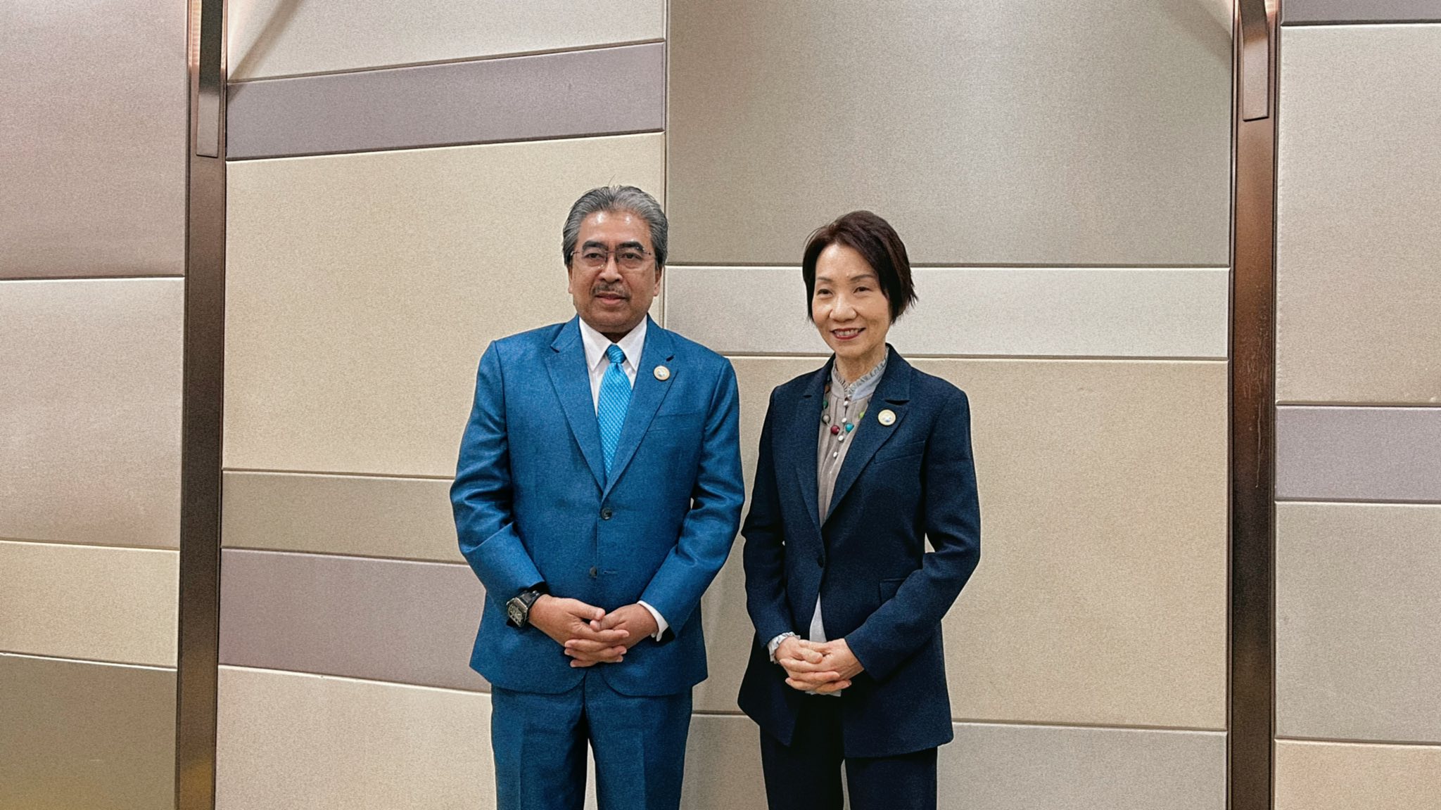 Johari Perkukuh Hubungan Ekonomi Malaysia Di MRT APEC 2026
