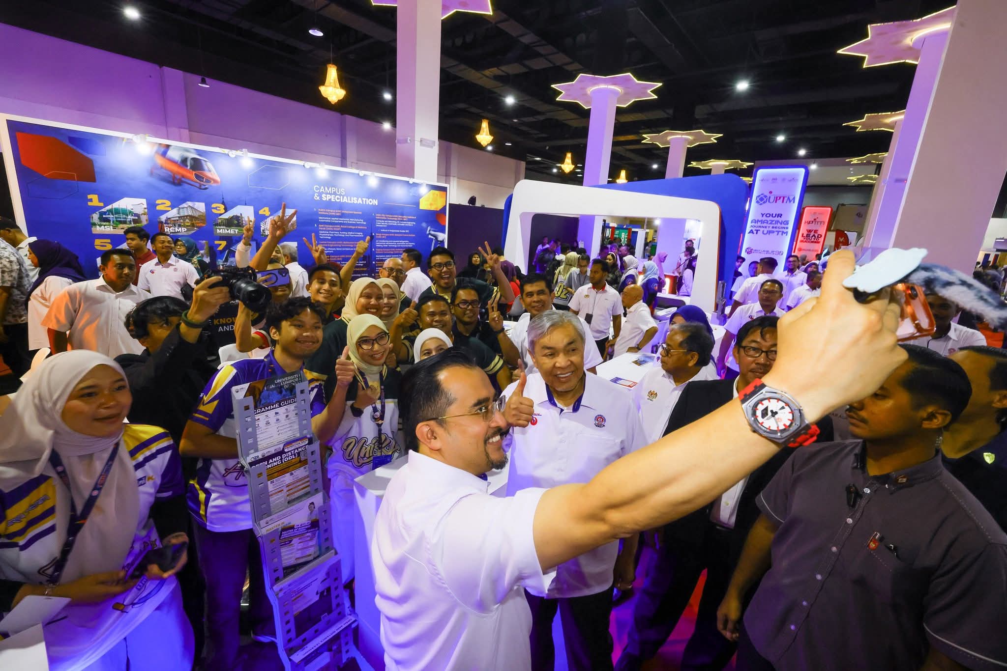 PRU16 Serentak PRN Bergantung Situasi Politik, Perkenan Raja-Raja – Ahmad Zahid