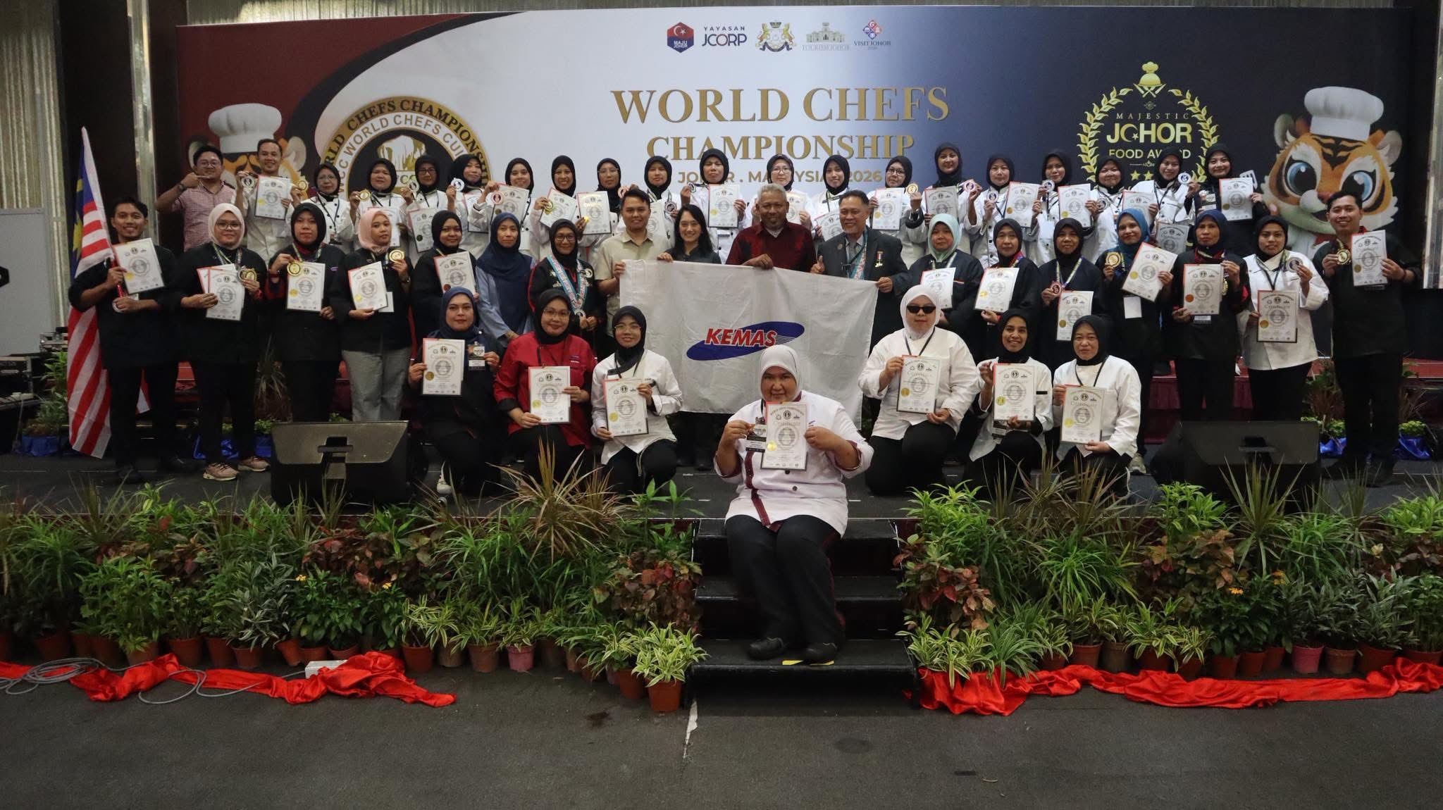 Ahmad Zahid Bangga Kejayaan KEMAS Raih 48 Pingat Kejohanan Kulinari Dunia