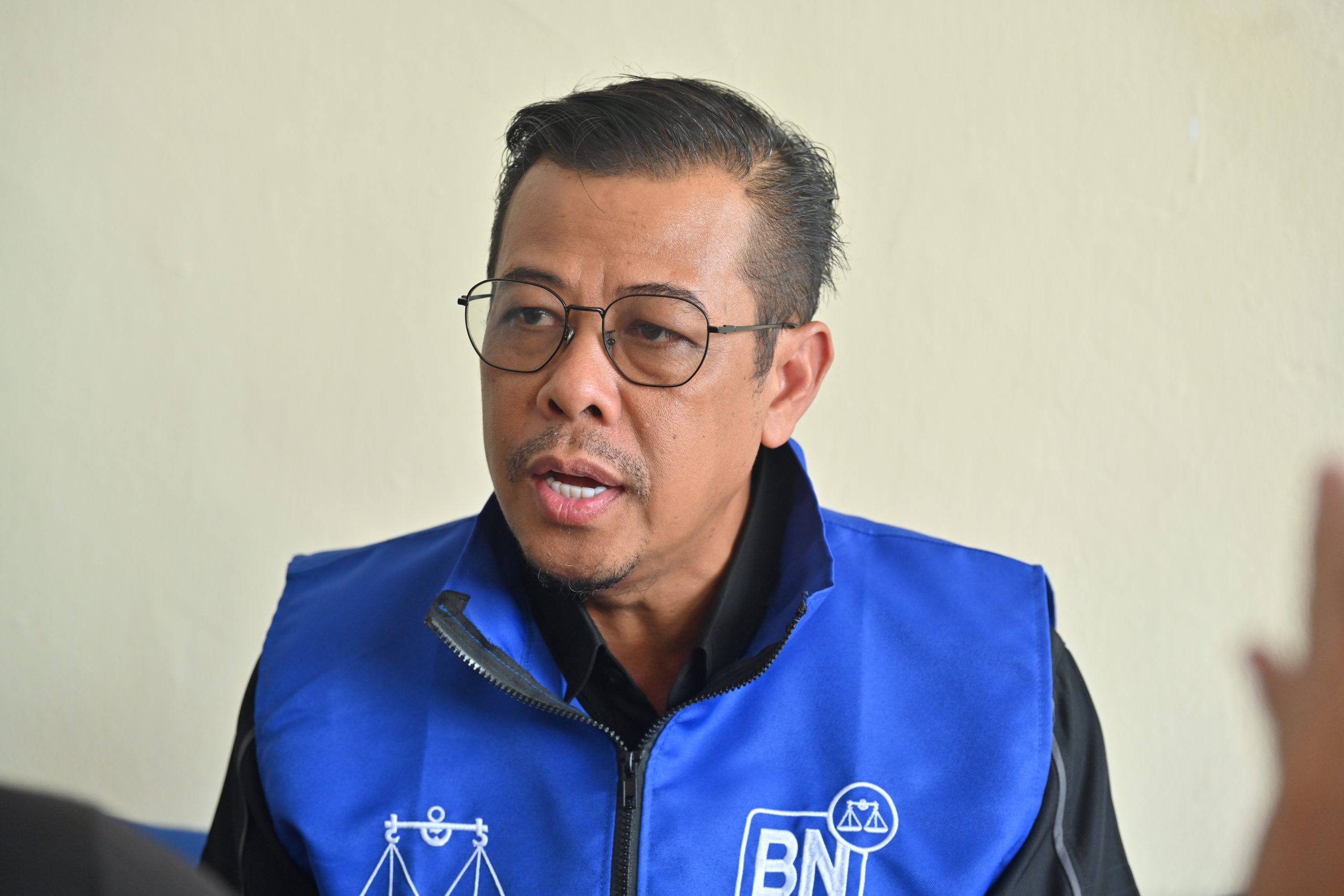 Jangan Biar Hasutan 14 Hari Gadai Masa Depan Johor – Razlan Rafii
