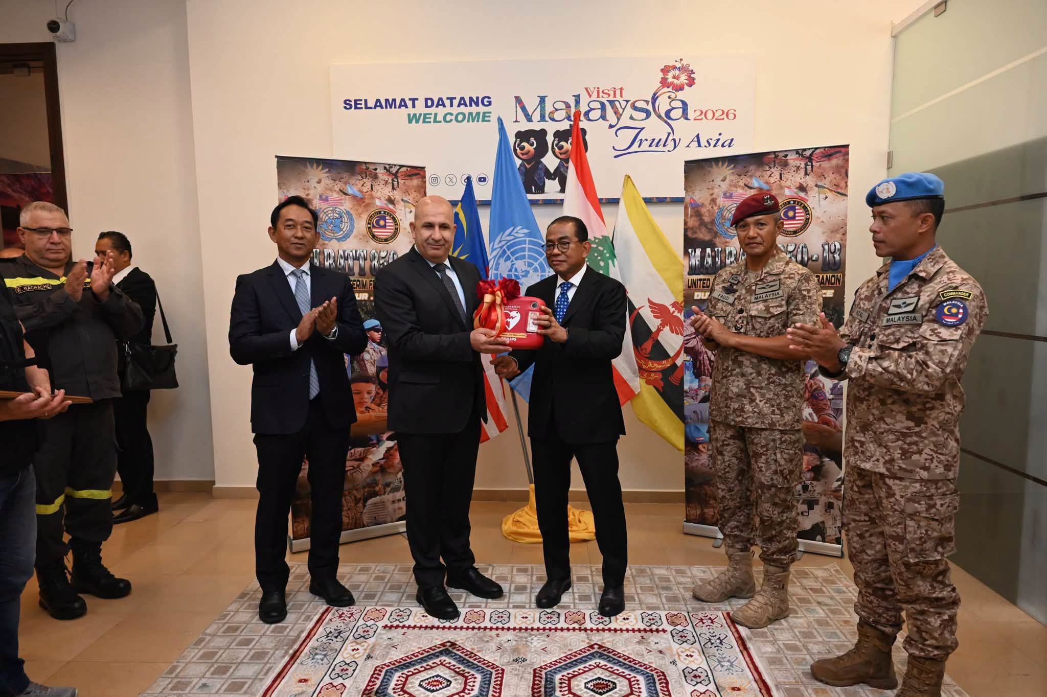Khaled Nordin Perkukuh Komitmen Malaysia Terhadap Kemanusiaan dan Keamanan